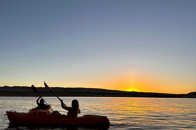 Lone Rock Beach kayak/paddleboard tour - The 2.5-hour format: short enough to fit, long enough to matter