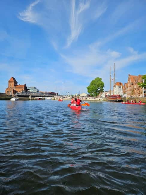 Lübeck's old town by canoe: explore and circumnavigate on your own - Price and value: why $31 can make sense here