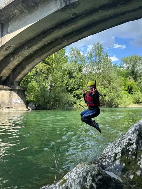 Lucca: kayaking at the devil's bridge - Canoeing All Year in Tuscany: How Season Changes the Feel