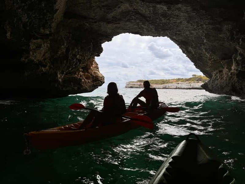 Mallorca: Kayak and Paddle Surf excursion through crystal clear water caves - Coasteering practice points: for active people, with staff watching closely