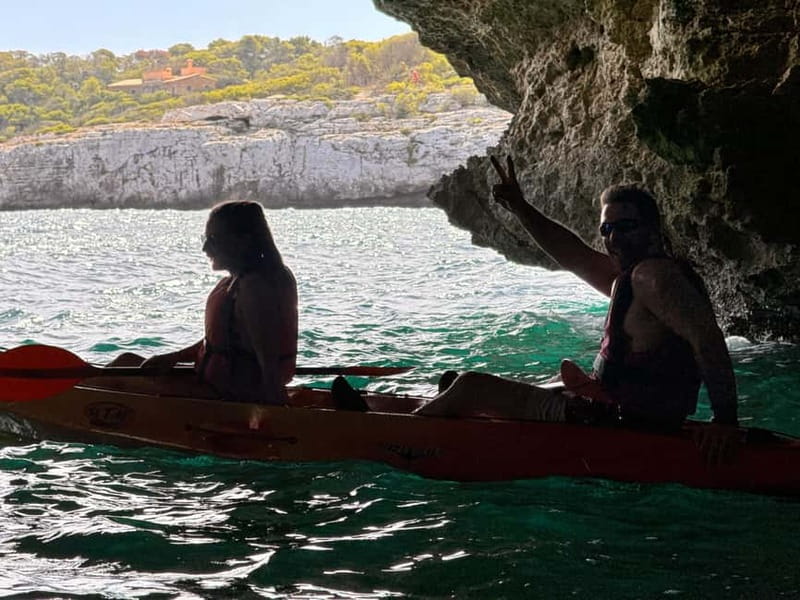 Mallorca: Kayak and Paddle Surf excursion through crystal clear water caves - Paddle surf moments: a change of pace without losing the group