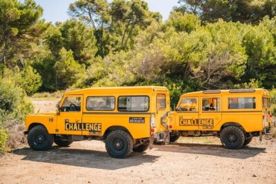 Mallorca: Kayaking, Sea Cave, Cliff Jumping & Snorkel Tour - Getting picked up in Alcúdia with the yellow Fun-Bus
