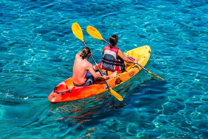 Mallorca: Sea Cave Kayaking Tour with Snorkeling and a Snack - Key Highlights You’ll Care About