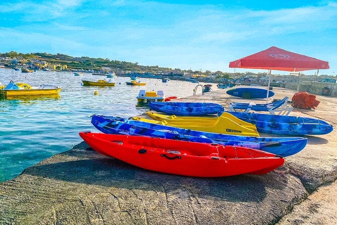 Malta: Ultimate Kayak Adventure - Saint Thomas Bay Coastline: Cliffs, Caves, and the Windows Route