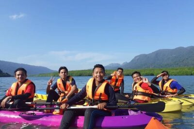 Mangrove Kayaking Tour from Langkawi - Paddling the River Maze: How Tides Shape the Trip