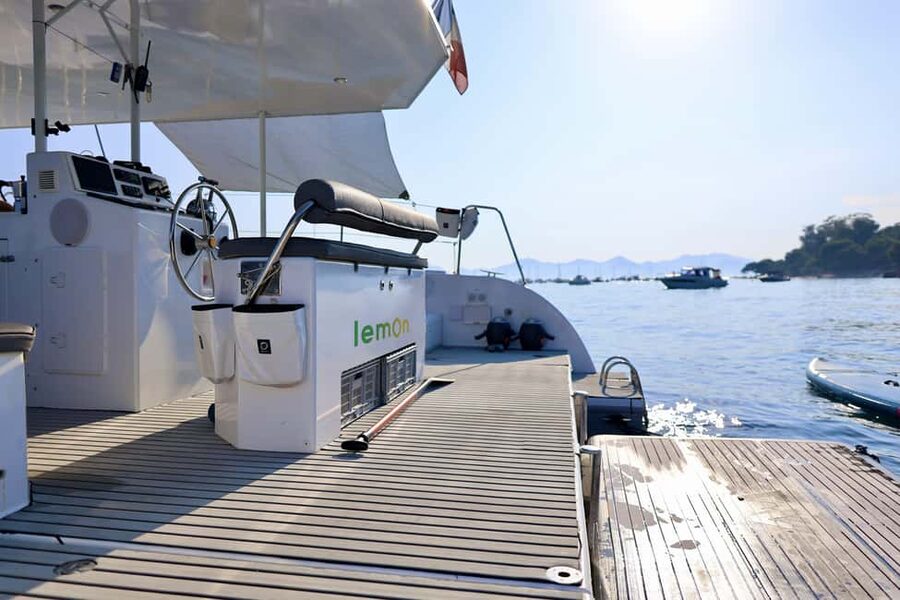 Marseille: Calanques Catamaran Tour & Standup Paddle - Before you go: small logistics that make a big difference