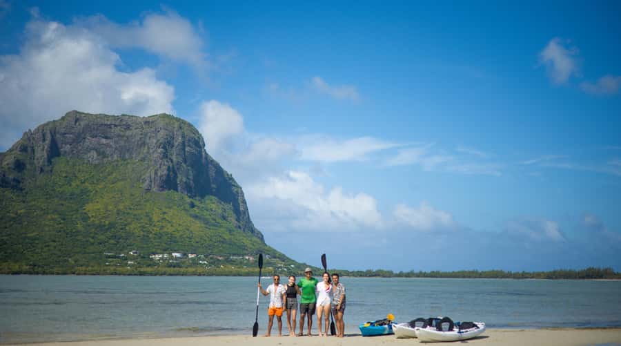 Mauritius: Guided Kayak tour to Benitiers Island - Where this kayak tour fits into a Mauritius trip