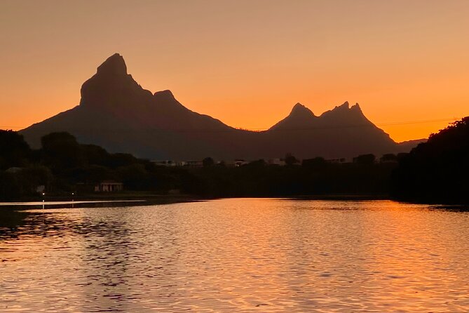 Mauritius: Guided Sunrise Kayak Tour on the Tamarin River - Sunrise view planning: Rempart, 3 Mamelles, and the real timing