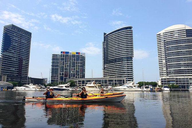 Melbourne City Sights Kayak Tour - Past Princes Bridge and Flinders Street Station: the central Melbourne stretch