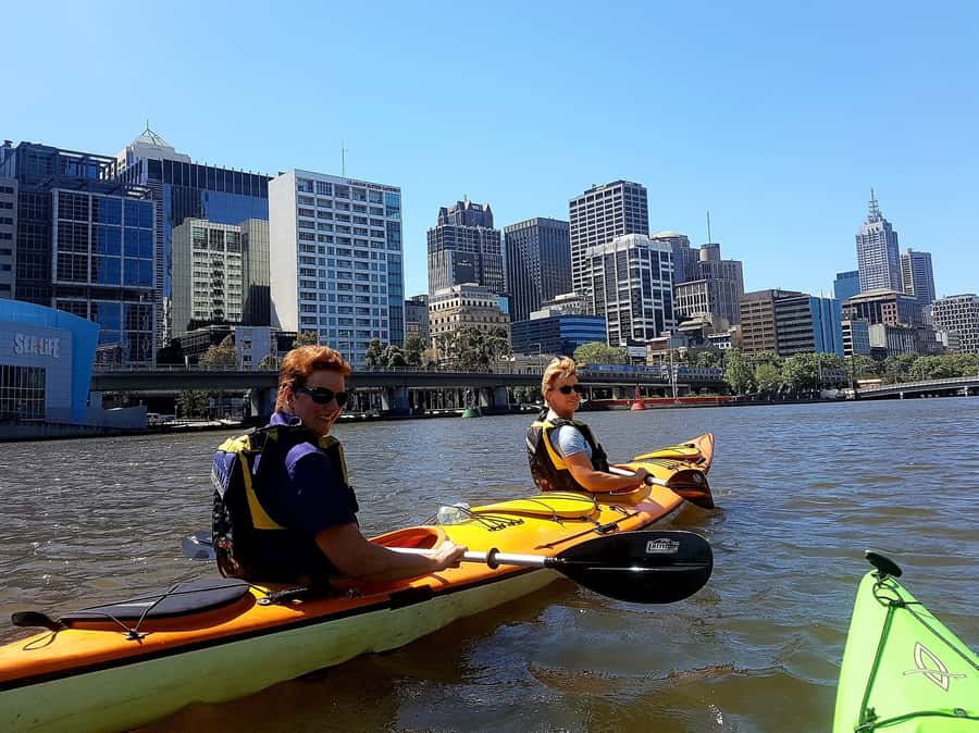 Melbourne: Iconic City Sights Kayak Experience - What to bring for comfortable paddling on the Yarra