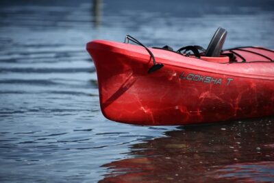 Mendenhall Glacier View Sea Kayaking - The paddling lesson: how you go from land legs to sea kayak control
