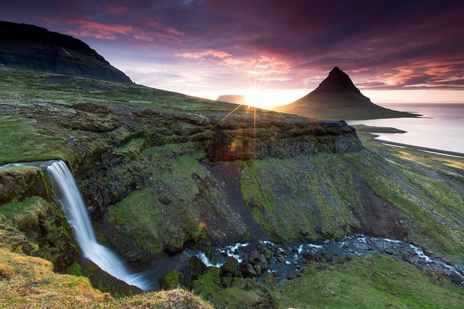 Midnight Sun Kayaking Adventure by Mt. Kirkjufell - Starting in Grundarfjörður: how you set yourself up for an easy evening