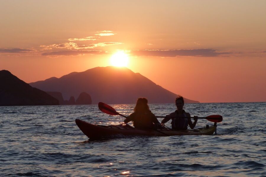 Milos: Sea Kayaking Trip at Sunset with Snack - Key Things I’d Plan Around
