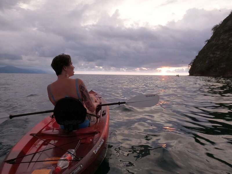Mismaloya: Los Arcos Bioluminescent Waters Kayak & Cave Tour - The bioluminescence moment: what you should realistically expect