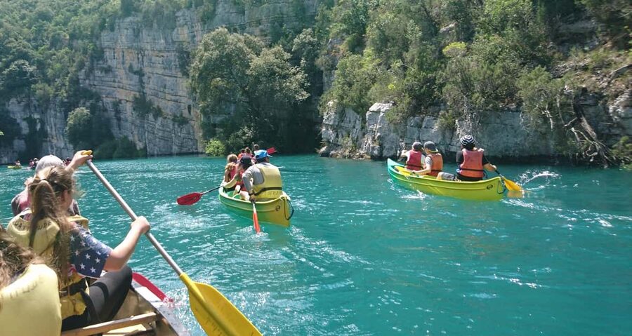 Montpezat: Canoe and kayak rental in the Verdon Gorges - Lake Montpezat and Lake Artignosc: beaches, calm water, and an easy recovery