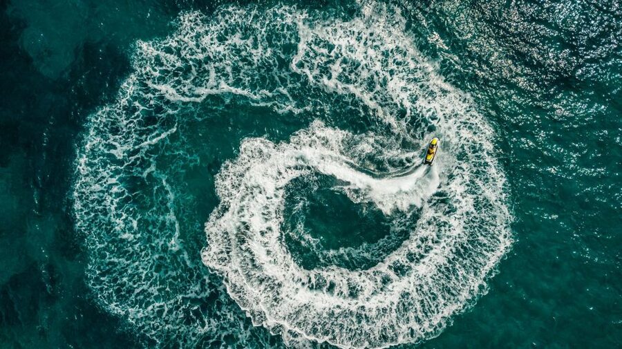 Mykonos: Super Paradise Beach Jet Ski, Canoe, & SUP Rental - On the Water: how the 10–30 minutes plays out