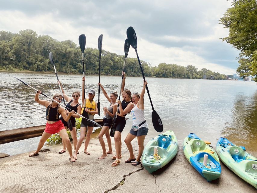 Nashville: Downtown Kayak Rental with Shuttle - Weather, Heat, and Rain: The Things That Change the Experience