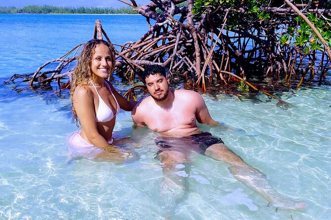 Nassau's Exclusive Kayaking Snorkeling Beach Adventure (6 Max) - The small cay: your mini island with photos and extra snorkeling