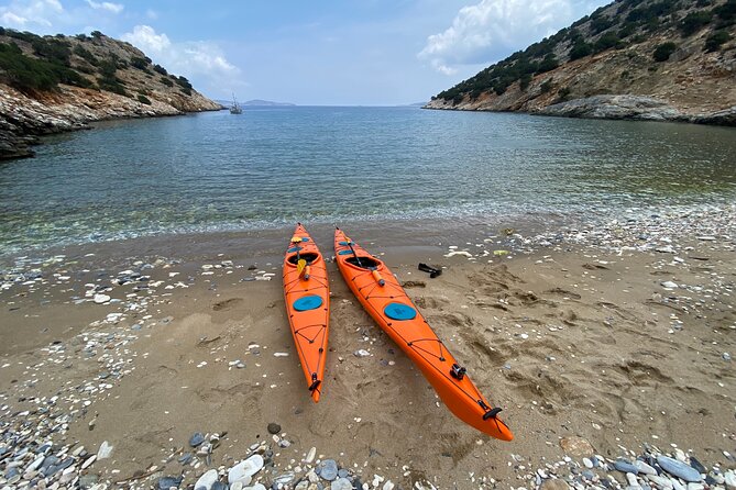 Naxos: Rhina Cave Sea Kayaking Tour - Small-group sea kayaking from Kalantos Beach