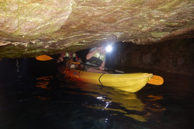 Night Glow Kayaking in Pula - Changing back into dry clothes and finishing with the right kind of closure
