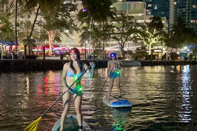 Night on Paddleboard Under the Lights Experience in Fort Lauderdale - NSU Art Museum Fort Lauderdale Area: Culture in the Reflections