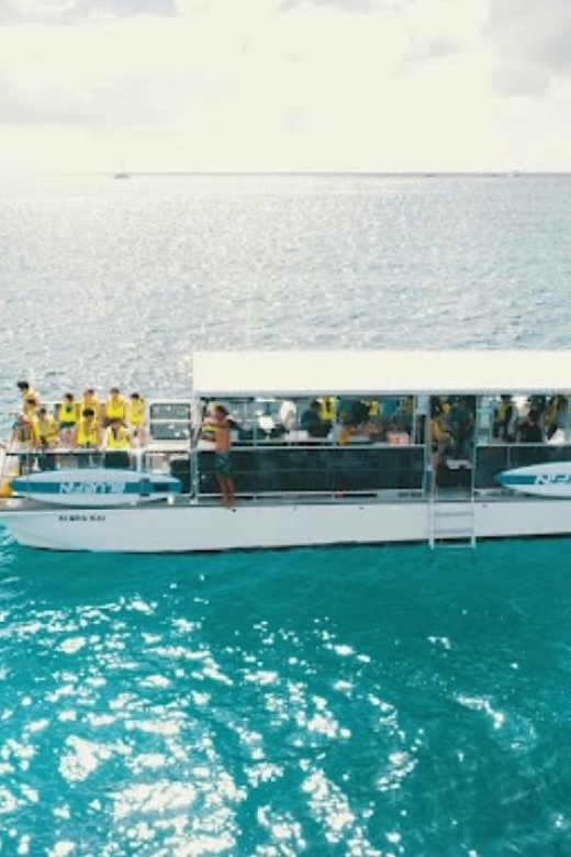 Oahu Snorkeling with Turtles, Water Scooter, Paddleboard - Equipment and photos: what’s included, what to plan for