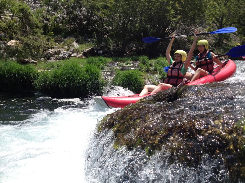 Obrovac: Rafting or Kayaking on the Zrmanja River - Mićanovi dvori to the river: the instruction that saves your day