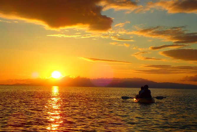 Okinawa Ishigaki Sunset SUP or Canoe Tour - Group size and language: set your expectations the right way