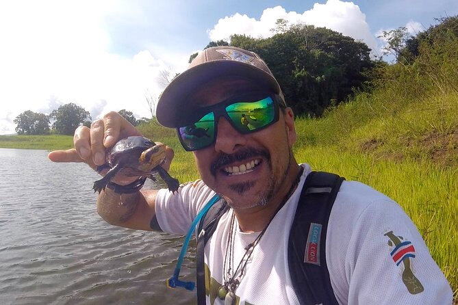 Paddle Board Private Tour Nuevo Arenal, Lake Arenal - Price and timing: what $50 gets you