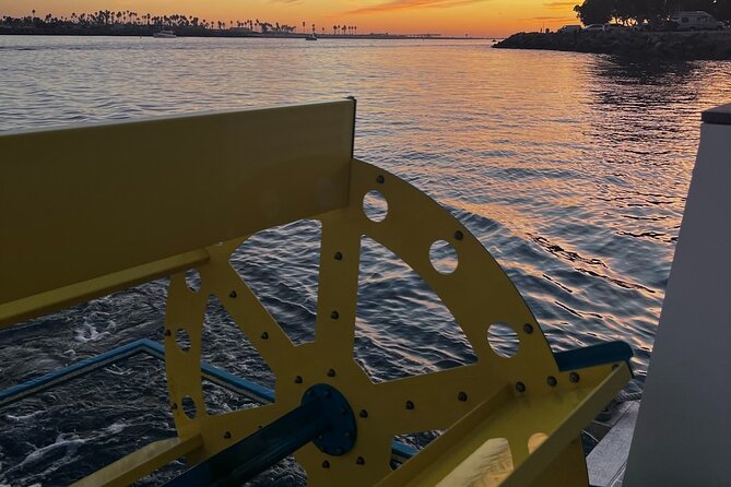 Paddle Pub San Diego Party Cruise: Drinks & Dancing for up to 26 - Pedal Power vs. Party Power: How Participation Really Works