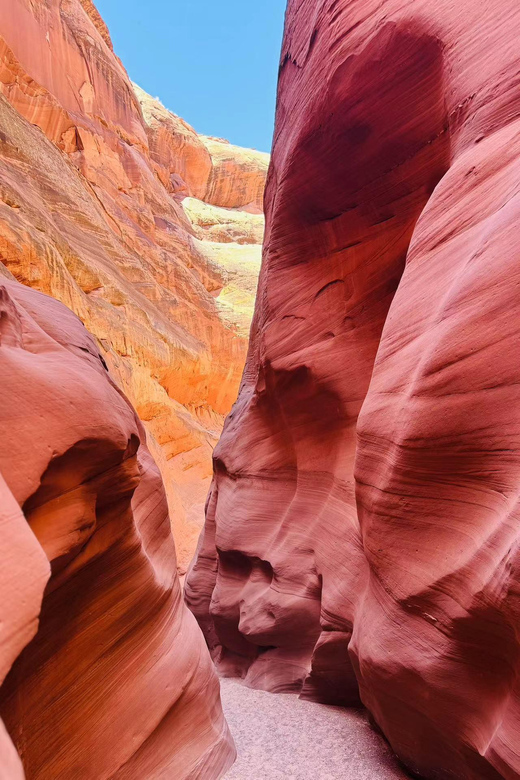 Page: Lake Powell Kayak & Water Antelope Canyon Hiking Tour - The Van Ride and Safety Briefing: Where the Tour Gets Real