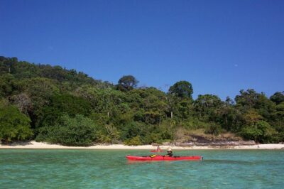 Phang Nga Bay kayaking day trip - The speedboat-to-longtail switch: where the day’s “real” momentum begins