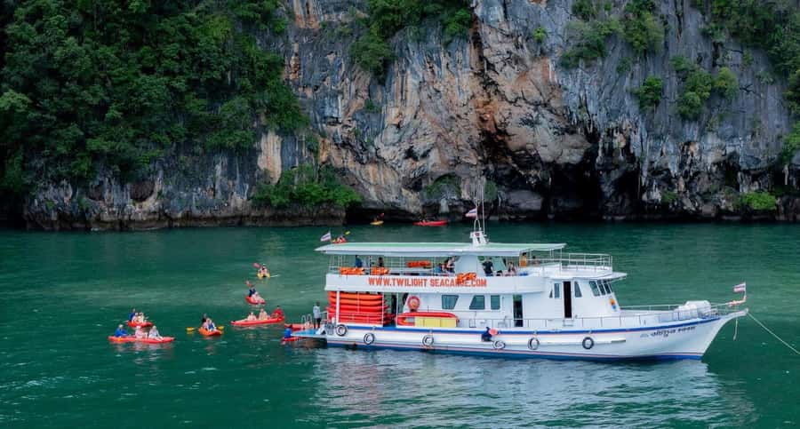 Phang-nga: James Bond Twilight Sea Canoe & Glowing Plankton - James Bond Island break: beaches, photos, and a full onboard lunch