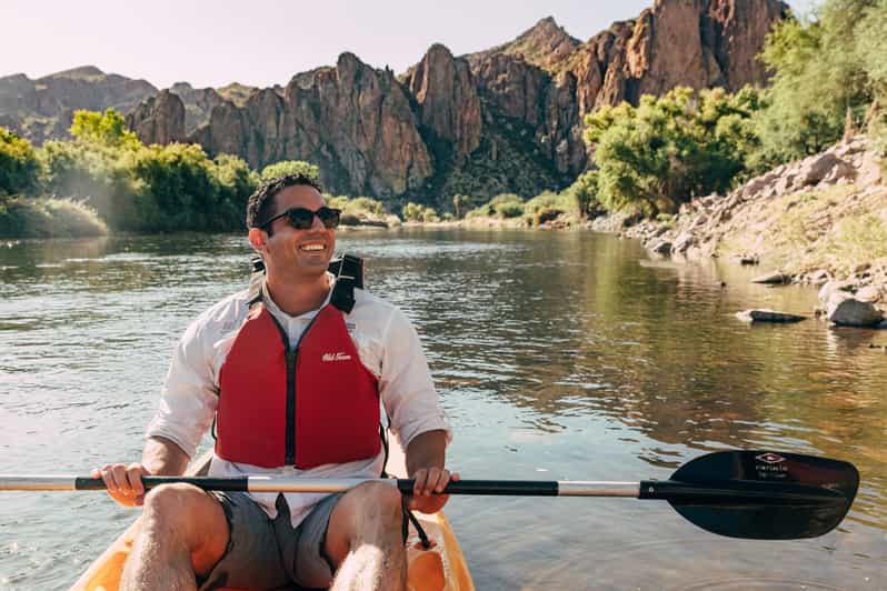 Phoenix: Self-Guided Kayaking Trip to Foxtail - The self-guided setup: orientation without a full guide