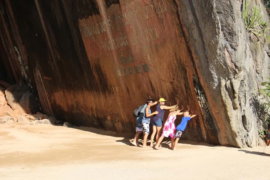 Phuket: Phi Phi & James Bond Island Combo Day Tour w/Lunch - Pileh Lagoon and Snorkeling: Short Water Time, Real Marine Encounters