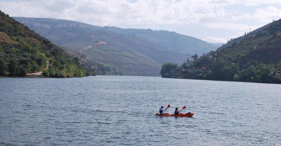 Pinhão: 4 Hour Douro Valley Kayak Rental - Finding the Right Pace: When to Stop and When to Keep Going