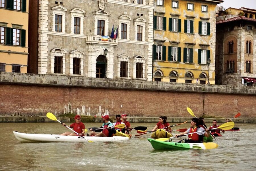 Pisa: Kayak Tour - Why kayaking the Arno is a different kind of Pisa