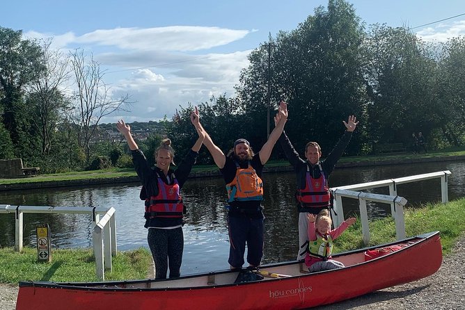 Pontcysyllte Aqueduct Canoe Tours in Llangollen - Crossing the aqueduct: the working canal factor