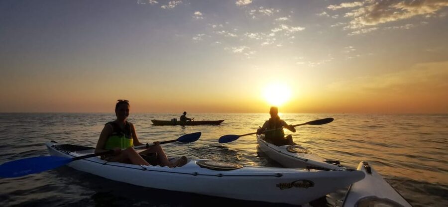 Poreč: Sea Kayaking Sunset Tour - The swim-and-snack break: where the tour turns social