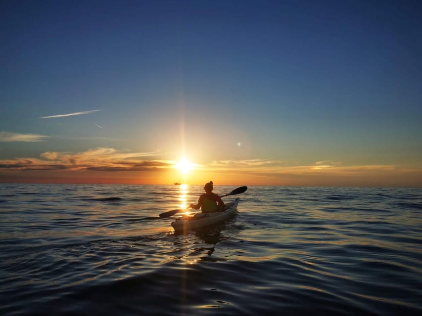 Poreč: Sea Kayaking Sunset Tour - Who should do this Poreč sunset kayak tour