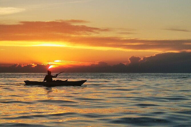 Poreč sunset sea kayaking tour - Snacks, Drinks, and the Beach-Bar Farewell