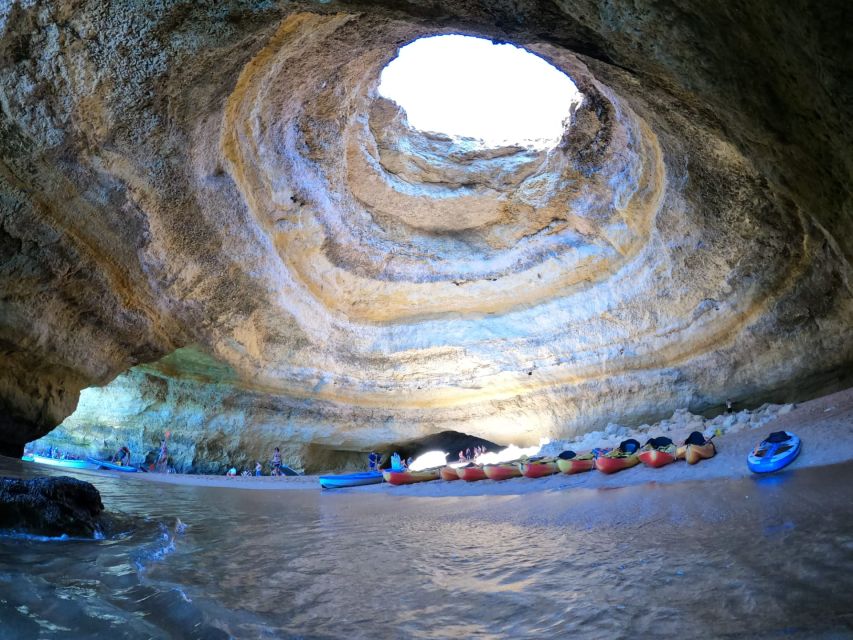 Portimão: Kayak Tour of Benagil Caves - Safety and guidance: why this tour gets high scores