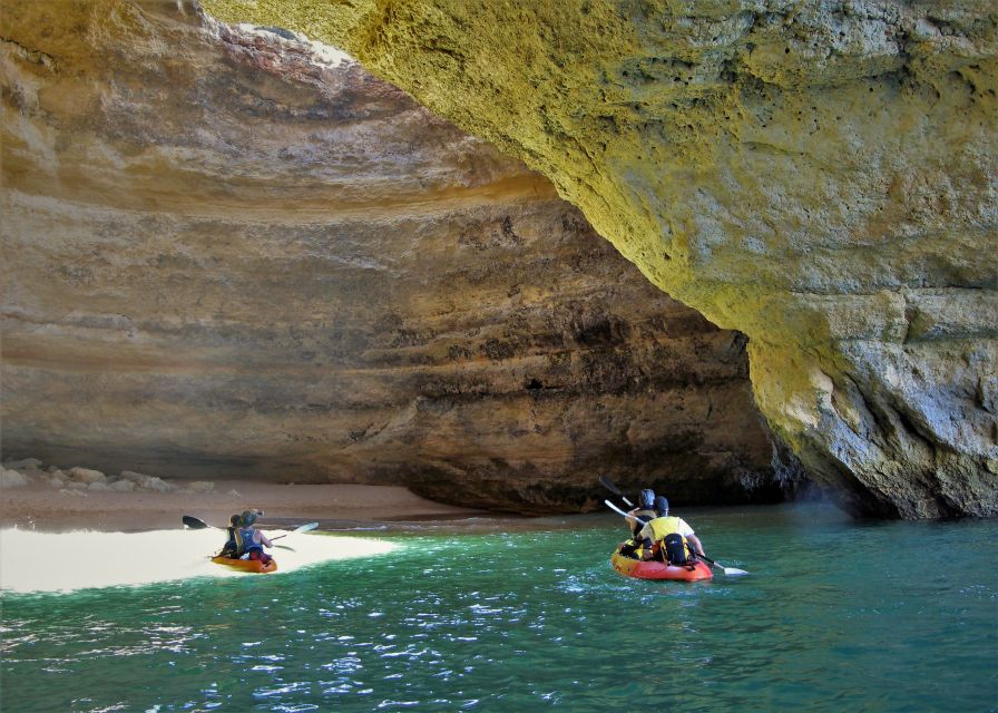 Portimão: Kayak Tour of Benagil Caves - Alfanzina Lighthouse and the first wave of views