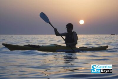 Porto Selvaggio kayak tour + cliff diving + cold spring immersion - Paddling under the Tower of S. Maria dell’Alto and spotting caves from sea level