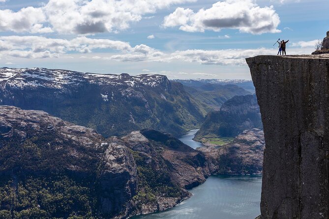Preikestolen Hidden Trail Hike + Lunch and Canoe Trip - Key things I’d plan for