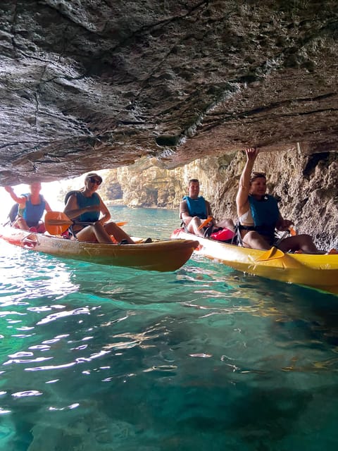 Pula: 3-hrs Kayak, Cliffs & Snorkeling Small Group Adventure - Hitting Valovine Beach: Where Your Guide Gets Everyone in Sync