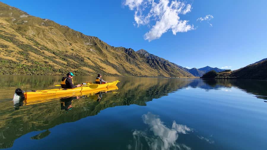 Queenstown: Kayaking or SUP Experience on Moke Lake - Getting From Queenstown To Moke Lake: Pickup or Self-Drive