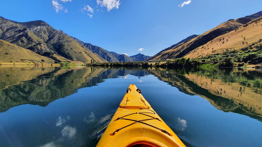 Queenstown: Kayaking or SUP Experience on Moke Lake - Wildlife, Quiet Views, and the Kind of Peace You Can Actually Feel