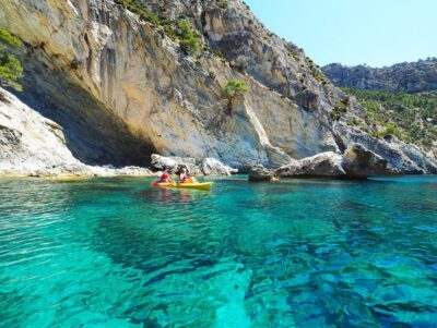 Sant Elm: Guided kayak tour to Cala en Tío with caves - Paddling Past Punta de na Galinda and Toward Sa Dragonera