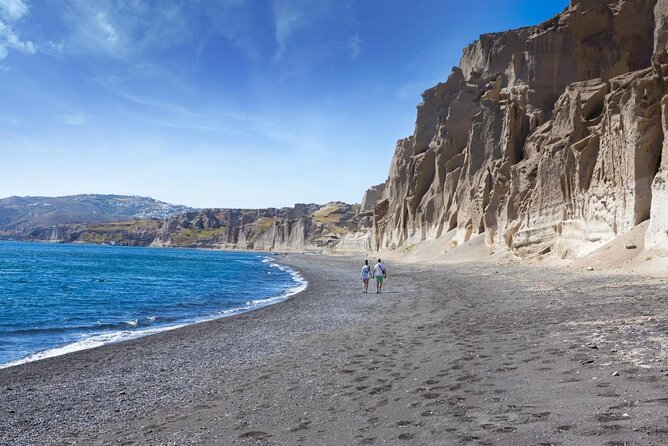 Santorini Guided Sea Kayaking with Light Lunch and Pick-up Option - Key things to know before you paddle